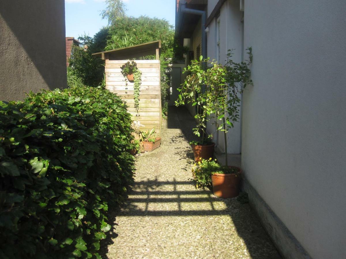 Ferienwohnungen Hebbel Husum (Schleswig-Holstein) Exterior foto